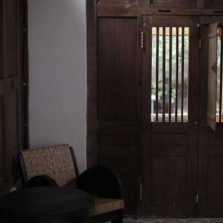 Rumah Senjakala บันตุล ภายนอก รูปภาพ