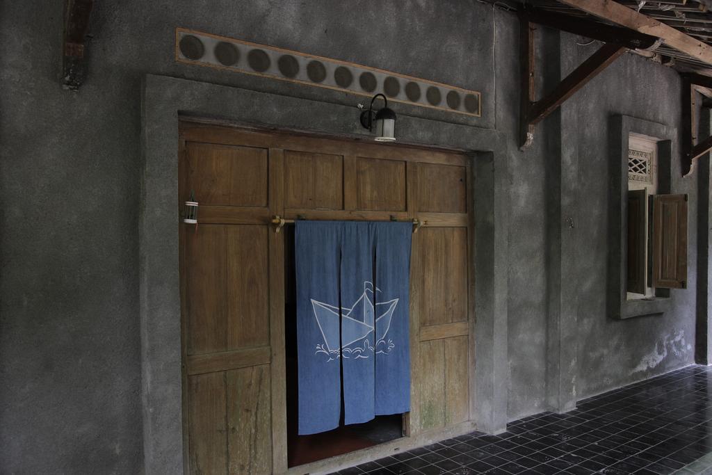 Rumah Senjakala บันตุล ภายนอก รูปภาพ